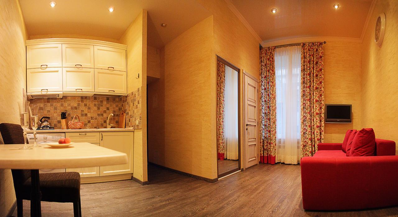 Apartment In Deribasovskaya Street 13 أوديسا المظهر الخارجي الصورة